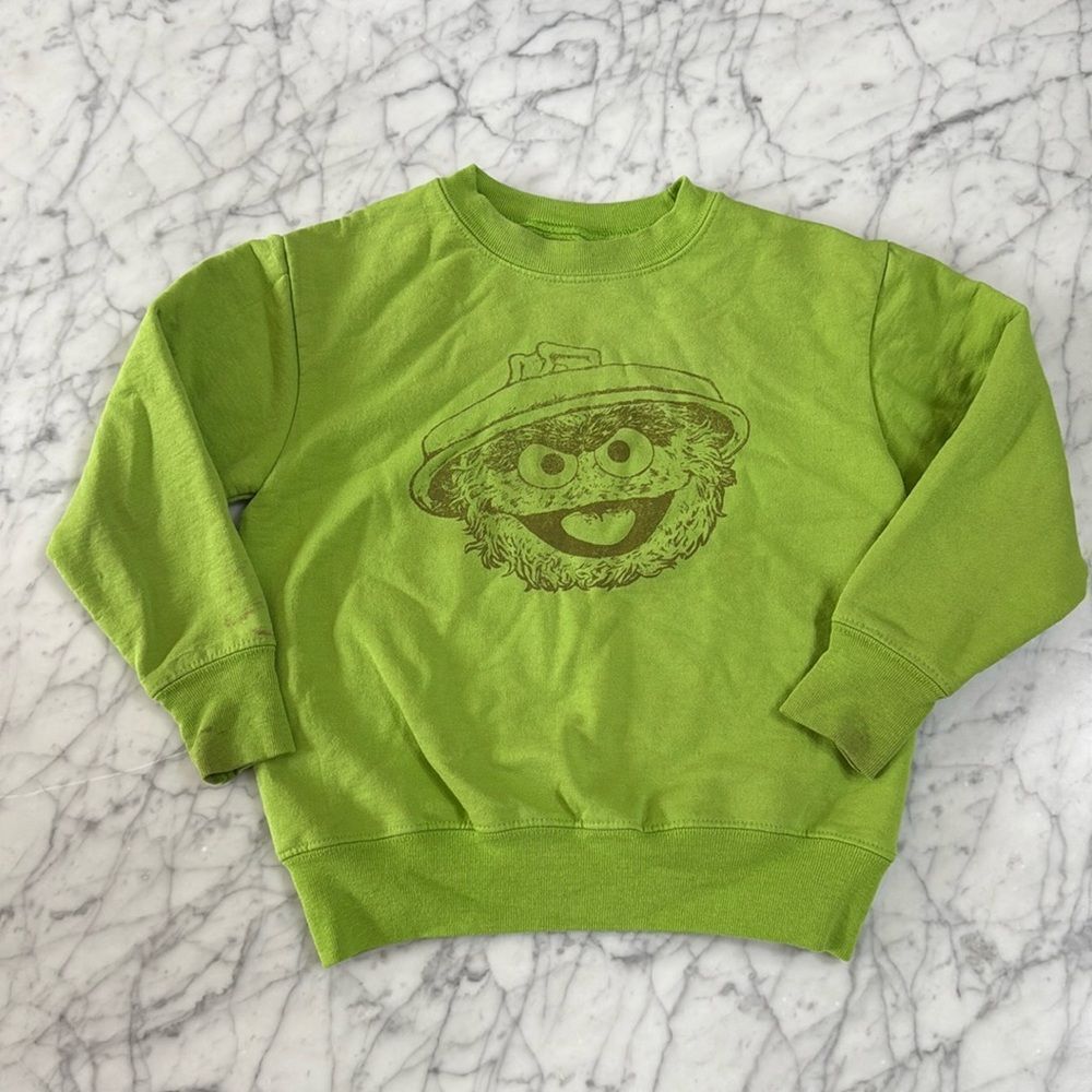 Sesame Street Big Face Oscar Green Youth Crew Fleece Youth Small